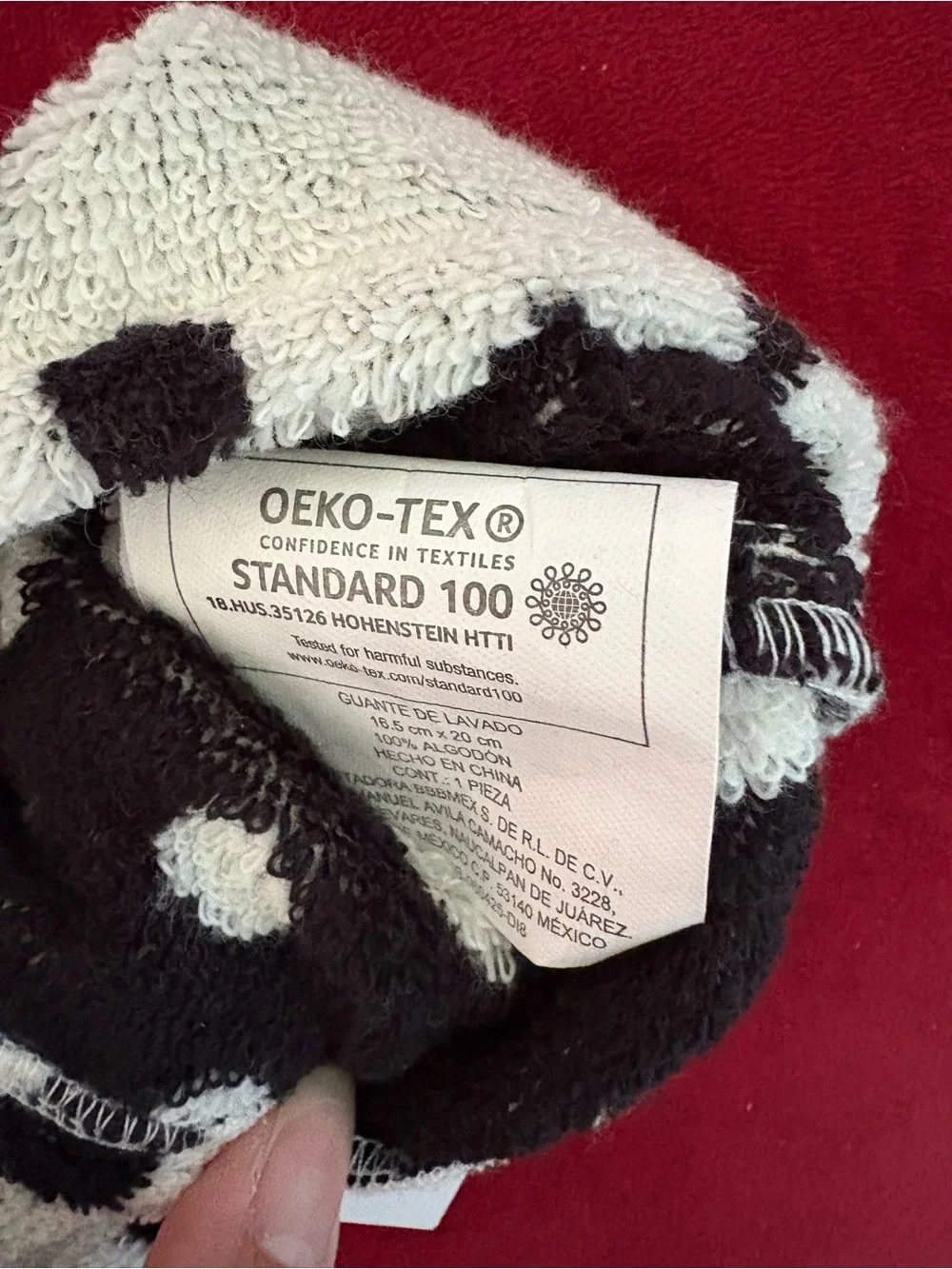 NWT Bundle of 4 Washcloth Mitts